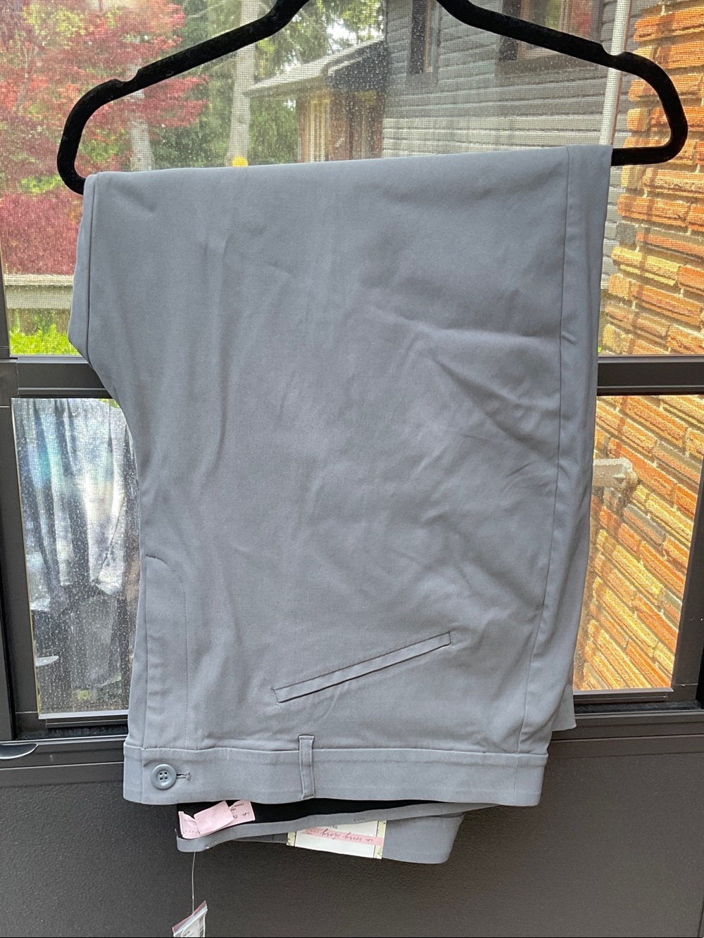 Penningtons Straight-Leg Pants in Light Gray NWT